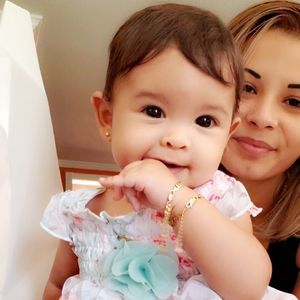 Meet your Posher, Irais